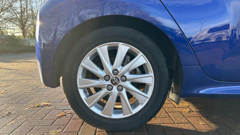 Toyota Yaris 1.5 Hybrid Icon 5dr CVT Hybrid Hatchback